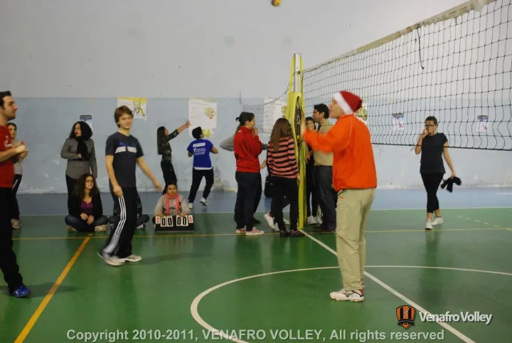 festa di natale 2010 197